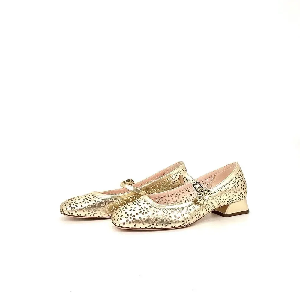 NIB Roger Vivier Tres Vivier 25 Pumps EU 37 US 7 Gold Leather Mary Jane $1,695